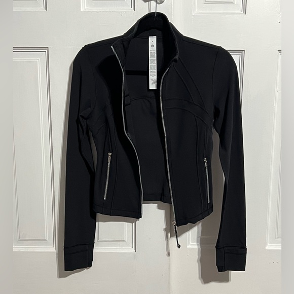 NWOT Lululemon Define Cropped Jacket Nulu color Black Sz 6 - Picture 4 of 9